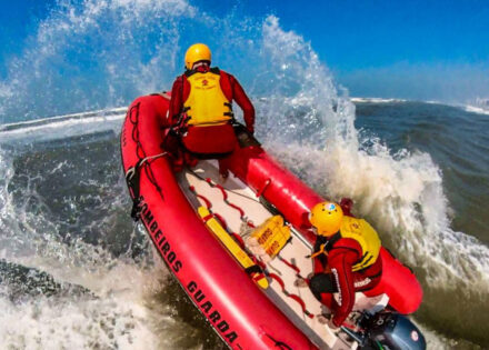 bombeiros-salvam-mais-de-11-mil-pessoas-no-litoral-de-sp-durante-periodo-de-festas-correio-nogueirense