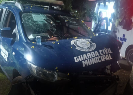 viatura-da-guarda-municipal-fica-destruida-apos-colisao-durante-ocorrencia-em-cosmopolis-correio-nogueirense