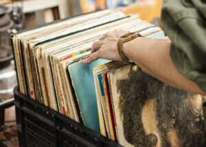 paulinia-winner-mall-shopping-realiza-4a-feira-de-discos-com-itens-a-partir-de-r-10-correio-nogueirense