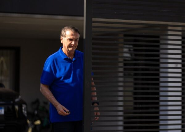 112144085-pa-brasilia-df-27-08-2025-jair-bolsonaro-tem-monitoramento-policial-reforcado-ex-pre