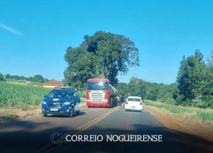 carreta-abandonada-e-encontrada-na-estrada-do-sao-bento-correio-nogueirense