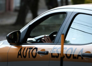 governo-lanca-sistema-para-aluno-buscar-instrutor-e-autoescola-correio-nogueirense