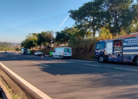duas-mulheres-ficam-feridas-apos-queda-de-motocicleta-na-rodovia-zeferino-vaz-correio-nogueirense