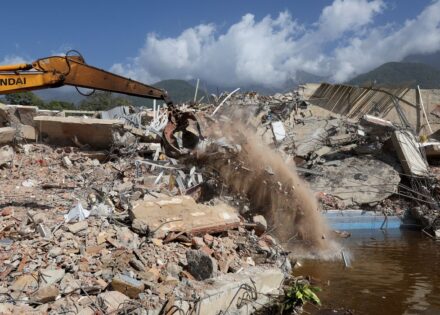2026-07-02t011026z_95612200_rc275maoetx8_rtrmadp_3_venezuela-quake