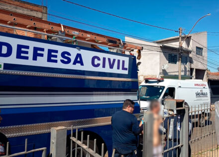 morador-e-resgatado-apos-incendio-atingir-residencia-em-cosmopolis-correio-nogueirense