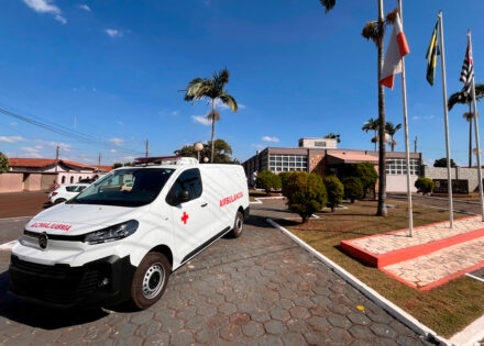 engenheiro-coelho-recebe-ambulancia-0km-para-reforcar-atendimento-na-saude-correio-nogueirense