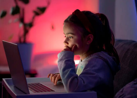 lei-amplia-punicao-a-crimes-sexuais-online-contra-criancas-entenda-correio-nogueirense