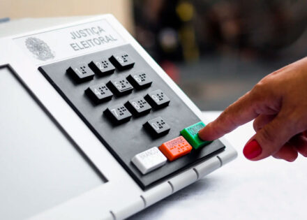 tse-se-reune-nesta-quinta-em-busca-de-consenso-sobre-ia-nas-eleicoes-correio-nogueirense