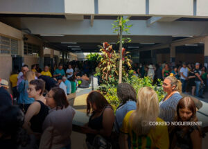 cerca-de-1587-milhoes-de-eleitores-vao-as-urnas-em-todo-o-pais-correio-nogueirense-capa