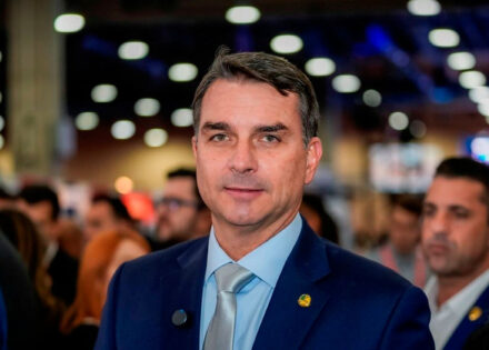 flavio-bolsonaro-lidera-votacao-em-artur-nogueira-cosmopolis-engenheiro-coelho-e-holambra-correio-nogueirense